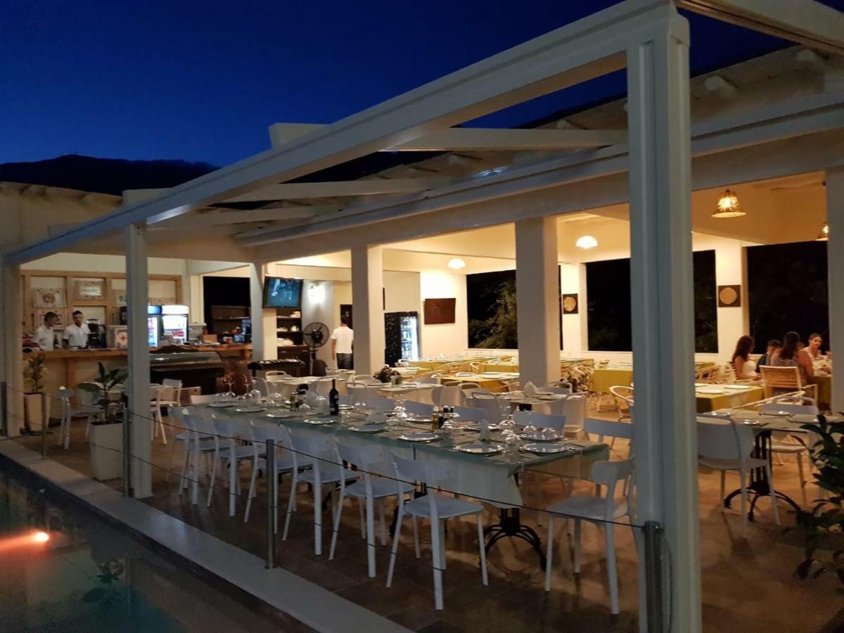 Hotel Sarajet E Pashait 2 ديرمي المظهر الخارجي الصورة